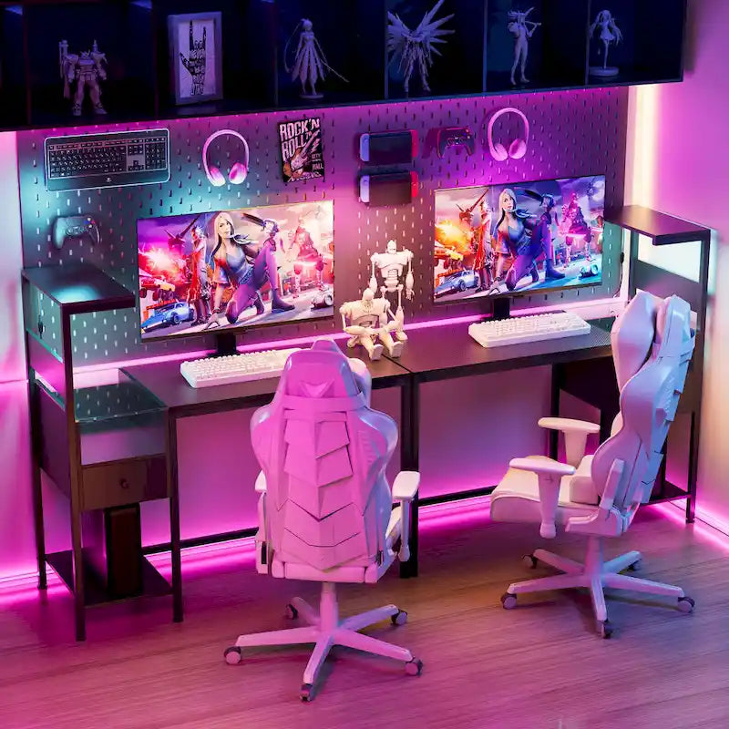 Bureau d'ordinateur avec prise électrique et étagères de rangement